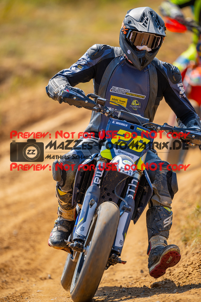MaZZes-Fotomatrix-20260815-598028 | S2