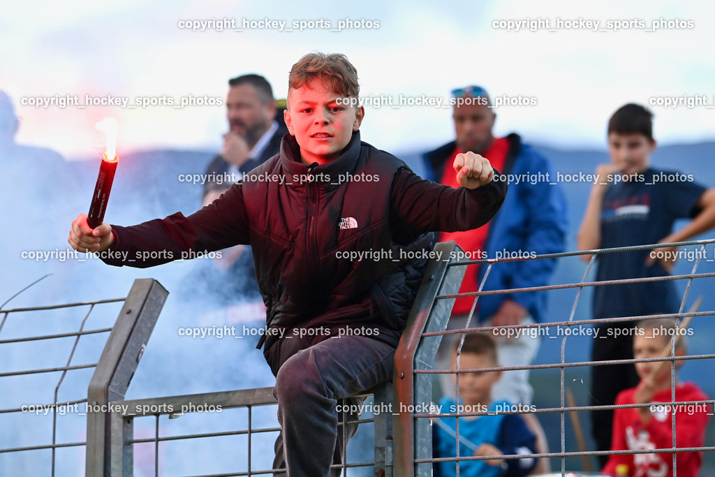 SV Spittal vs. SAK | Bengalen, SV Spittal Fans, SV Spittal vs. SAK, SV Spittal vs. SAK am 24.05.2024 in Spittal an der Drau (Goldeck Stadion), Austria, (Photo by Bernd Stefan)