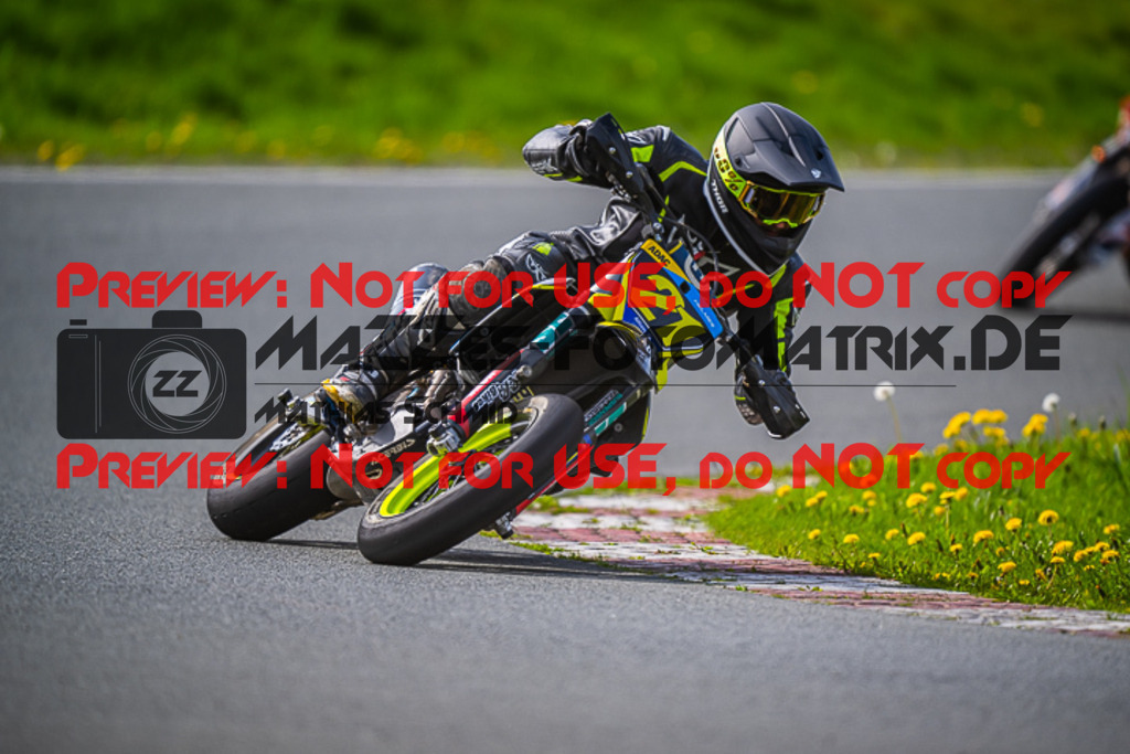 MaZZes_FotoMatrix_230507_8077 | S2