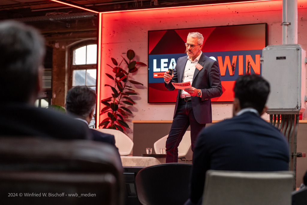 wwb_2129 | <Fotografie> <Video> <Film> <Winfried Bischoff> - Realisiert mit Pictrs.com