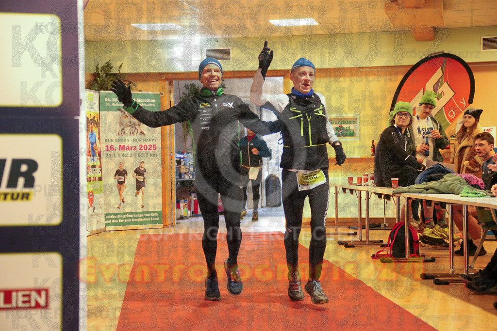 241208_1243_EX1_7857 | Sportfotografie im Rhein-Sieg Kreis, Köln, Bonn, NRW, Rheinland Pfalz, Hessen, etc. Unser Tätigkeitsfeld umfasst den Laufsport vom Volkslauf über den Marathon, Duathlon, Triathon bis zum Ultralauf wie Kölnpfad Ultra oder Schindertrail.