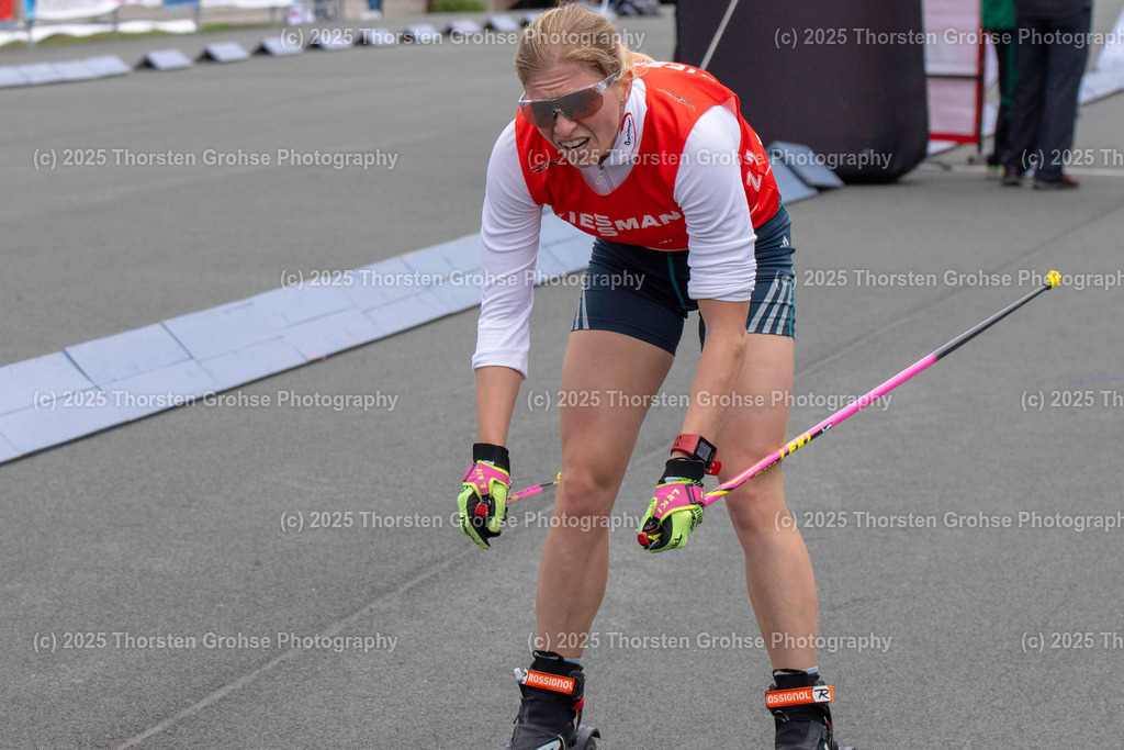 Deutsche Meisterschaften Biathlon | Deutsche Meisterschaften Biathlon, Speziallanglauf Frauen am 14.09.2018 in der DKB SKI ARENA in Oberhof, (Deutschland)

Bild: Hildebrand Franziska vom WSV Clausthal-Zellerfeld / BwB - Realisiert mit Pictrs.com