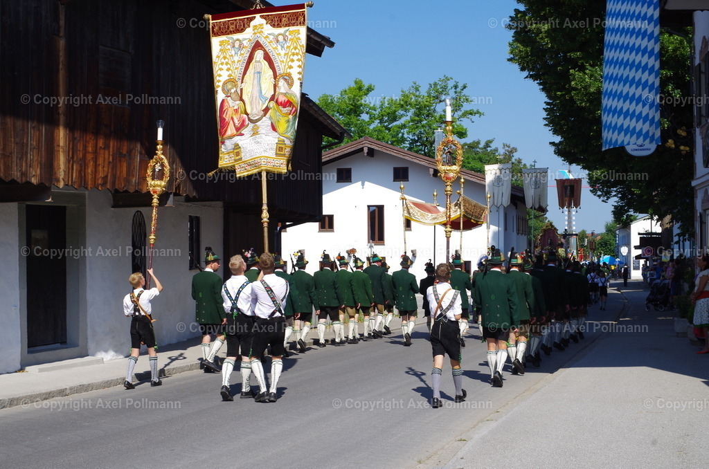 IMGP3864 | fotografiert von Axel PollmannLeonhardi Wallfahrt Benediktbeuern und Murnau, Fronleichnam, Fasching, Landschaft im Loisachtal und Benediktbeuern  - Realisiert mit Pictrs.com