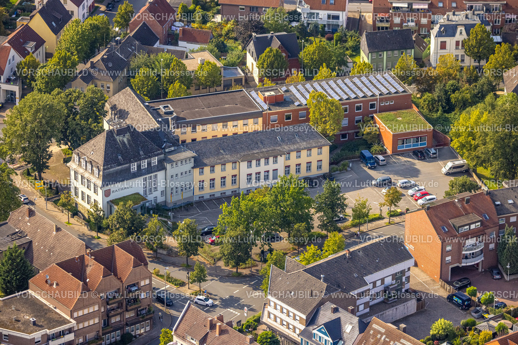 Beckum230804669 | Luftbild, Rathaus, Beckum, Münsterland, Nordrhein-Westfalen, Deutschland