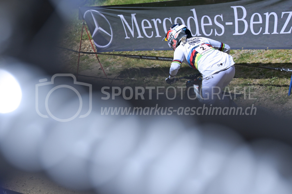 UCI Mountain Bike World Cup Lenzerheide 2022 - Downhill - 9. July 2022 | UCI Mountain Bike World Cup Lenzerheide 2022 - Downhill
Bike Kingdom, Lenzerheide
#2 NICOLE Myriam (FRA)
Bild: Sportfotografie Markus Aeschimann | www.markus-aeschimann.ch - Realisiert mit Pictrs.com