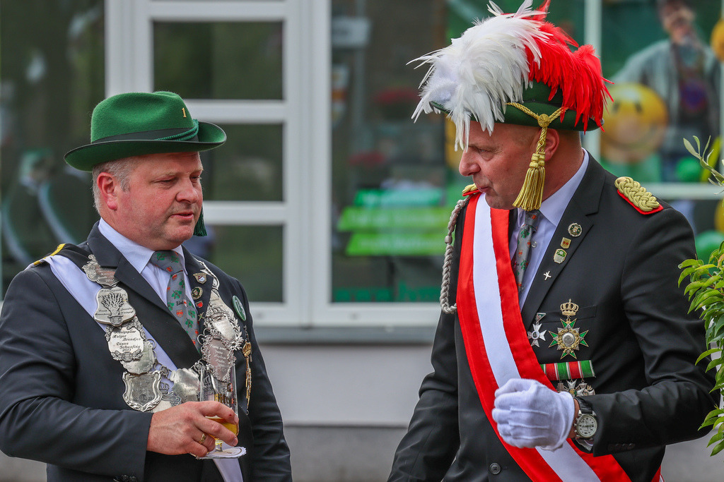 top-top.de-250628-013 | Foto, Video, Fotografie, Videografie, Fotobox, DJ, Discjockey, Musik, Musikbox, Veranstaltung, Photobooth, Amazon, Ebay, Buchtipp, Bestseller, Autor, Verlag, Buch, Wesel, Hamminkeln, NRW, Dinslaken, Rees, Drohne, Hochzeit, Party, Fotobox, Wesel, Fotograf