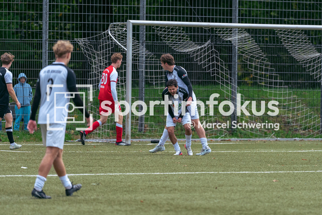TSV 05 Ronsdorf – SSV Bergisch Born II | Yousef Rasoli (17, TSV 05 Ronsdorf) vergibt eine Chance. Bezirksliga Niederrhein, Gruppe 2: TSV 05 Ronsdorf gegen SSV Bergisch Born II, Wuppertal, 11.10.2026. Endstand: 3:1. sportimfokus / Marcel Schwering - Realisiert mit Pictrs.com