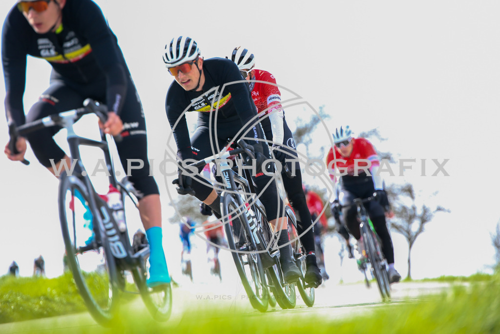 ..... | LEONDING,AUSTRIA,24.März.24 - 63.Radsaisoneröffnungsrennen Leonding Road Cycling League , Image shows: 
Photo: WAPICS / Andreas Willdoner