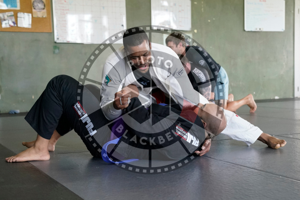 20240413PBB5666 | Fighters compete during the Grapplethon 24hours of rolling for a reason in Hamburg, Germany, on April 13, 2024.