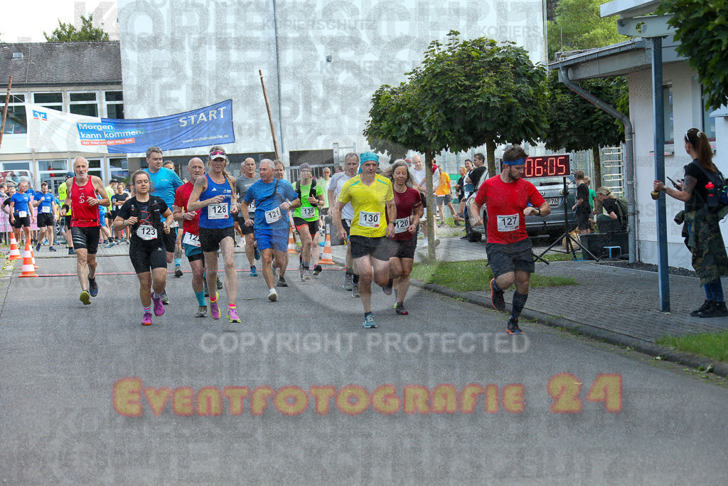 250801_1806_EX1_6353 | Sportfotografie im Rhein-Sieg Kreis, Köln, Bonn, NRW, Rheinland Pfalz, Hessen, etc. Unser Tätigkeitsfeld umfasst den Laufsport vom Volkslauf über den Marathon, Duathlon, Triathon bis zum Ultralauf wie Kölnpfad Ultra oder Schindertrail.