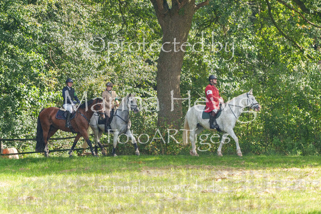 Jagd Perdoel_MarinaHewigMCH04591 | Fotografie, FotoArt, PferdesportArt, Pferdesportfotografie, Landschaftsfotografie, Reisefotografie, Reise, Pferde - Realisiert mit Pictrs.com