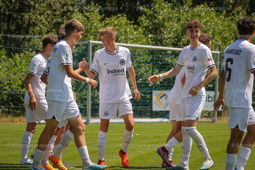 BQ3I4516 | 17.06.2023; Testspiel; Rasenplatz Offdilln; VfL Bochum U17 - Eintracht Frankfurt U17; Ergebnis: 3:1 (1:1)
