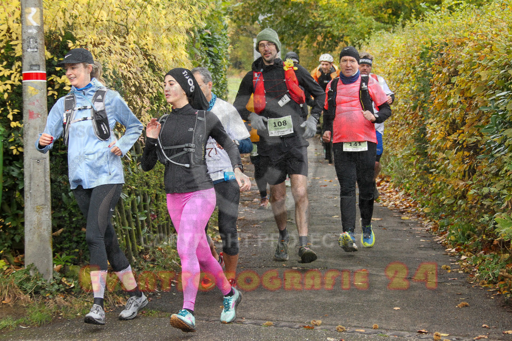 251026_1007_EV4_4336 | Sportfotografie im Rhein-Sieg Kreis, Köln, Bonn, NRW, Rheinland Pfalz, Hessen, etc. Unser Tätigkeitsfeld umfasst den Laufsport vom Volkslauf über den Marathon, Duathlon, Triathon bis zum Ultralauf wie Kölnpfad Ultra oder Schindertrail.