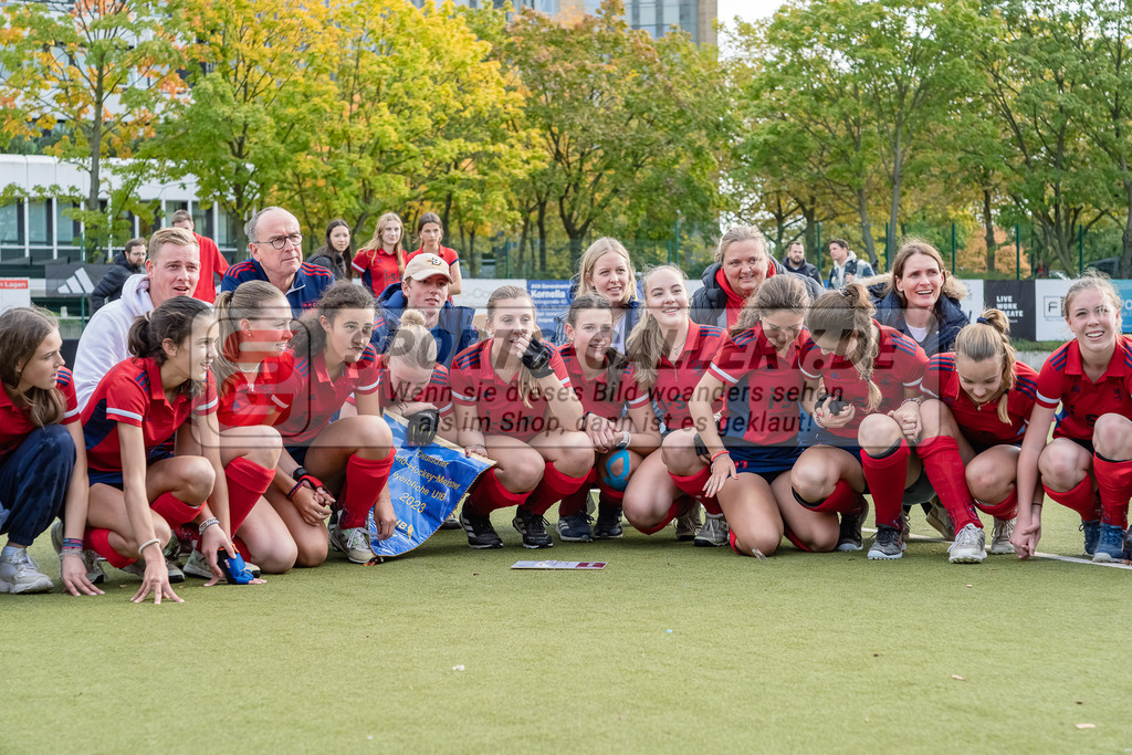HK_20231022_106235 | Finale Deutsche Meisterschaft Feld WU16 Uhlenhorst Mülheim - Düsseldorfer HC am 22.10.2023 DHC, Düsseldorf ,