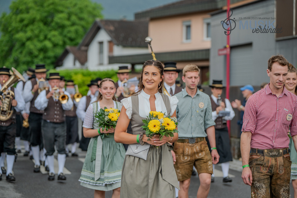 DSC_4095 | "Fussifoto.com – Ihr Ansprechpartner für hochwertige Fotografie! Entdecken Sie kreative Bilder und professionelle Dienstleistungen. Kontaktieren Sie uns für Ihre Projekte!"