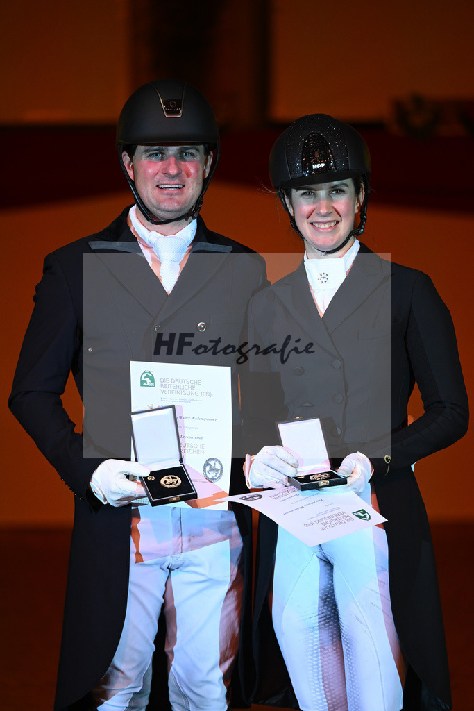 Johanna u Walter Wadenspanner_1235018 | hf-fotografie - Realisiert mit Pictrs.com