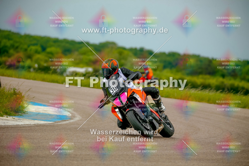 _MOT1716 | Hier findet Ihr Bilder von Touristenfahrten auf der Nürburgring Nordschleife oder von anderen Veranstaltungen die ich besucht habe. Viel Spass beim Durch Schauen 