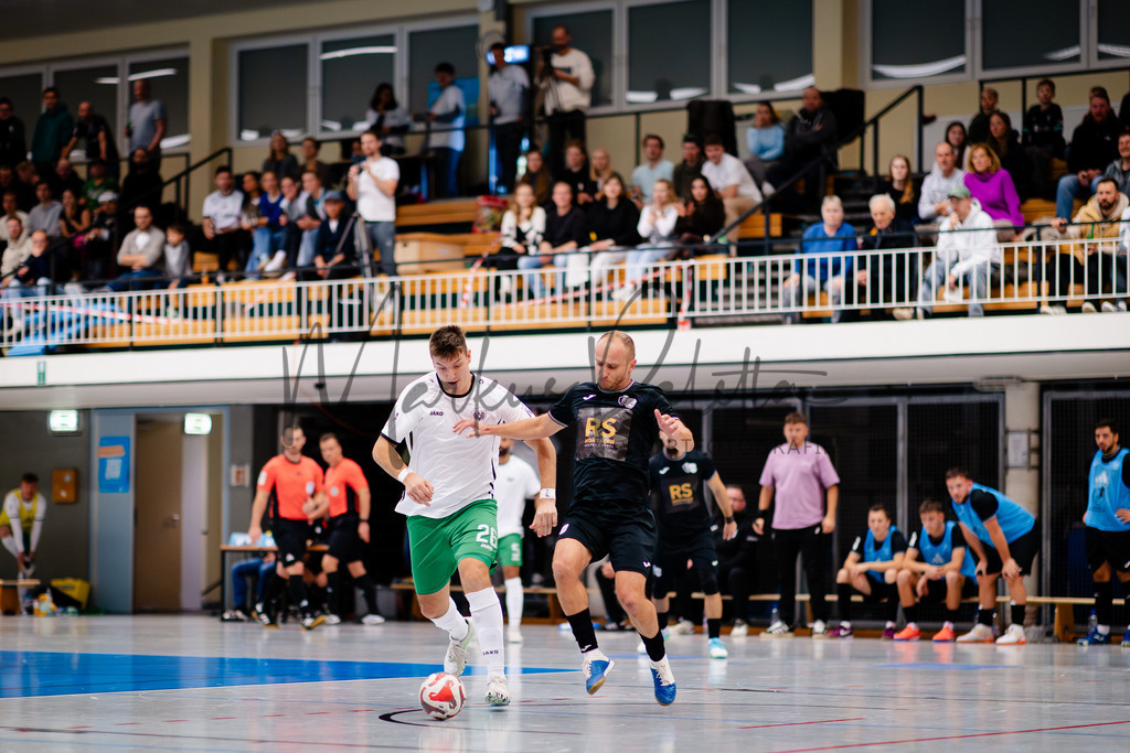 Futsal-Bundesliga, Saison 2025/2026, 9. Spieltag: SC Preußen Münster - YB Balkan Pfarrkirchen | Futsal-Bundesliga, Saison 2025/2026, 9. Spieltag, SC Preußen Münster empfängt YB Balkan Pfarrkirchen in der Universitäts-Sporthalle in Münster. Foto: sportfotografie.ms | Markus Paletta - Realisiert mit Pictrs.com