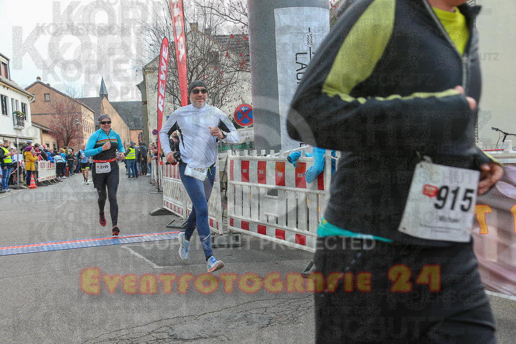 221127_1059_EX1_1456 | Sportfotografie im Rhein-Sieg Kreis, Köln, Bonn, NRW, Rheinland Pfalz, Hessen, etc. Unser Tätigkeitsfeld umfasst den Laufsport vom Volkslauf über den Marathon, Duathlon, Triathon bis zum Ultralauf wie Kölnpfad Ultra oder Schindertrail.