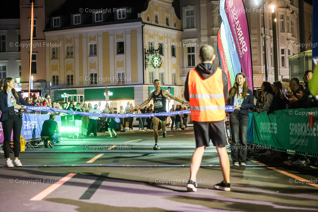 A-BINDER_20240926_0121 | Linz  AUSTRIA,26.Sept..2024 -Night Run Linz, Image shows Photo: Sportmediapics.com/ Manfred Binder