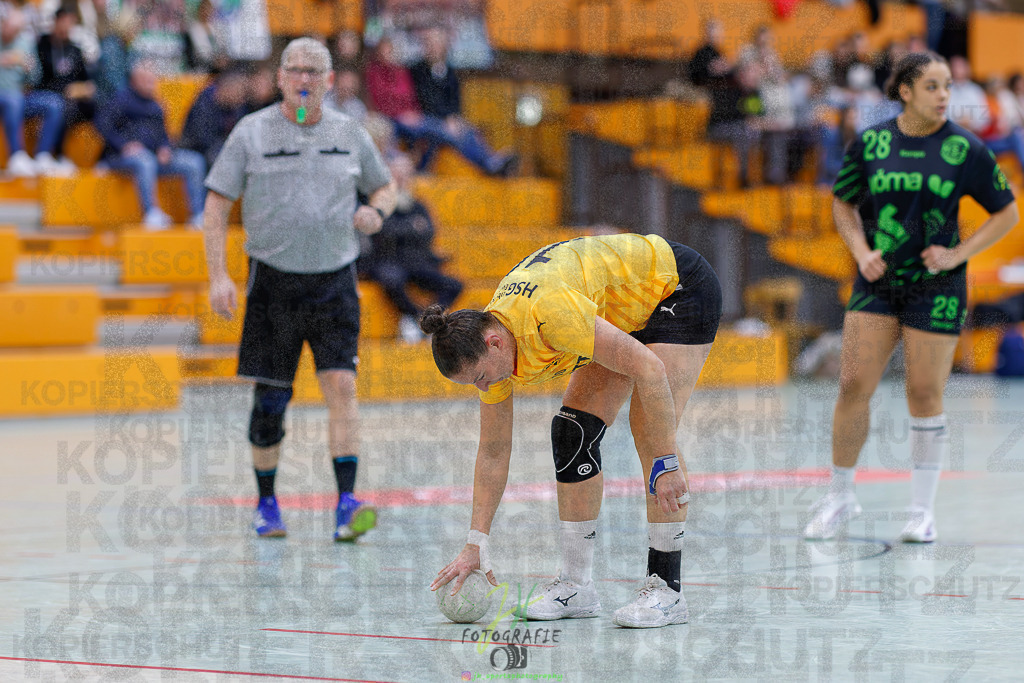 Frauen Oberliga Mitte (HHV); HSG Kleenheim/Langgöns II - HSG Eibelshausen/Ewersbach | Frauen Oberliga Mitte (HHV); HSG Kleenheim/Langgöns II - HSG Eibelshausen/Ewersbach am 01.11.2025 in Oberkleen (Weidig-Halle)Photo © 2025 - Jörg Heinrich - Realisiert mit Pictrs.com