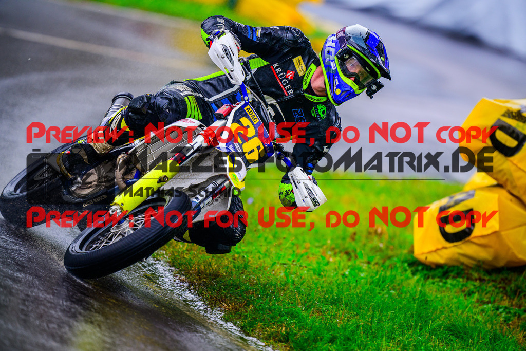 MaZZes_FotoMatrix_240818_6007705_5247 | S2