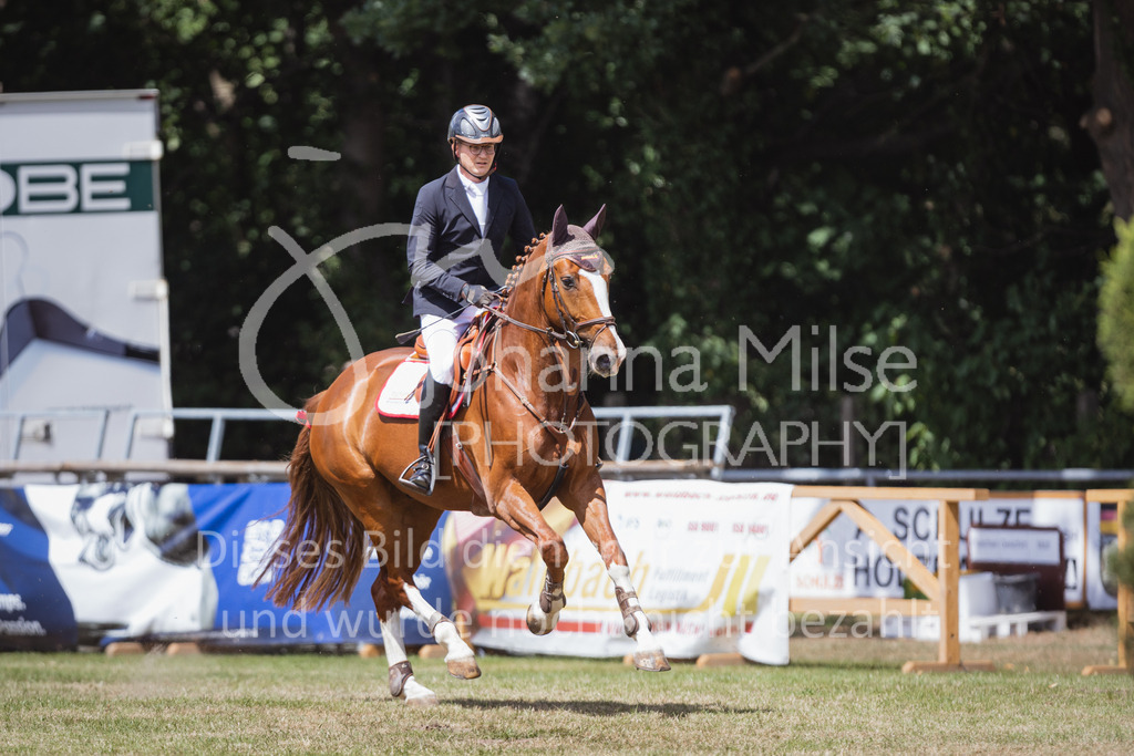 220716_LC_Punkte-L2-311 | Deine schönsten Turniermomente als professionelle Fotos! Entdecke hochwertige Pferdesport-Fotografie im Online-Shop. Jetzt Fotos finden & bestellen!