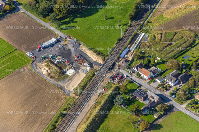Voerde241009416 | Luftbild, Baustelle an der Brücke Grenzstraße, Ausbau der Betuweroute und Betuwe-Linie Eisenbahnstrecke, Möllen, Voerde, Niederrhein, Nordrhein-Westfalen, Deutschland