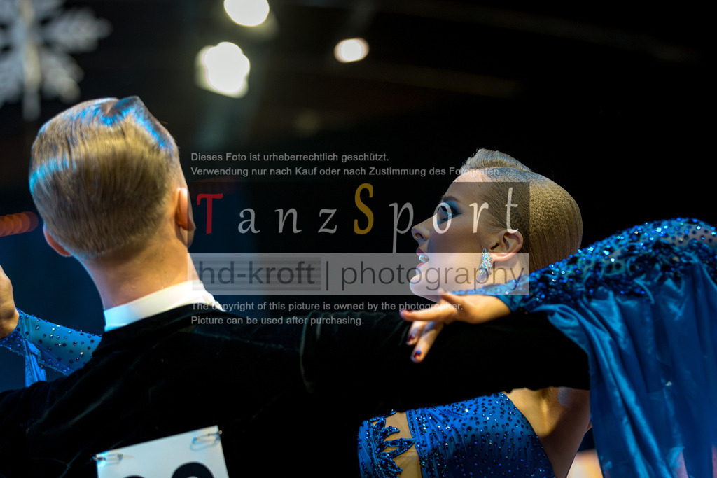 20251214_Baltic-Trophy_2667-2 | Tanzsportbilder, Standardtanz, Lateintanz, WDSF, DTV, LTVB, dancecomp, goc, hessen tanzt, blaues band der spree, walzer, tango, wiener walzer, slowfox, quickstepp, samba, rumba, cha-cha-cha, paso doble. jive, hd-kroft photography, turniertanzsport