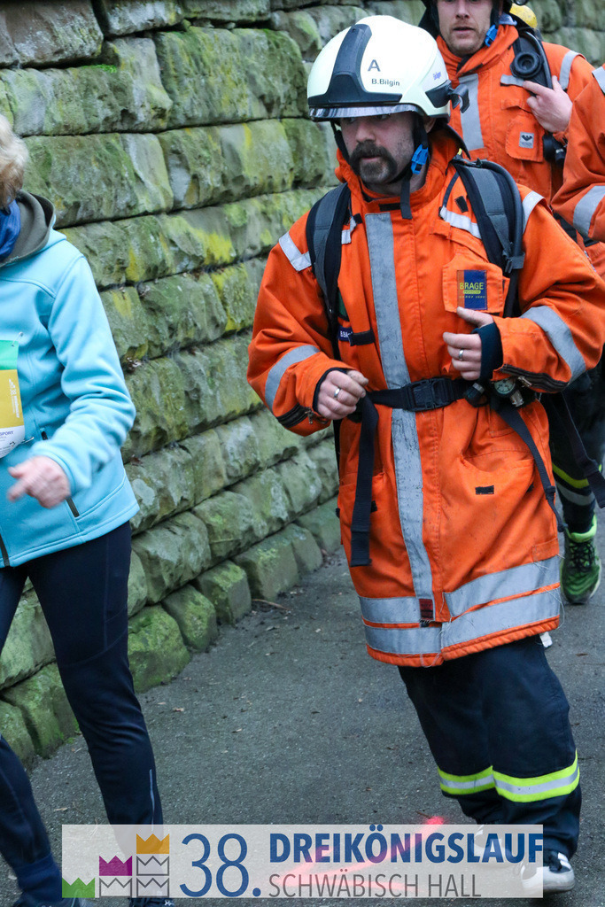 5km Roewisch Wohnbau Cup | 3 Koenigslauf 2024 5km Roewisch Wohnbau Cup - Realisiert mit Pictrs.com