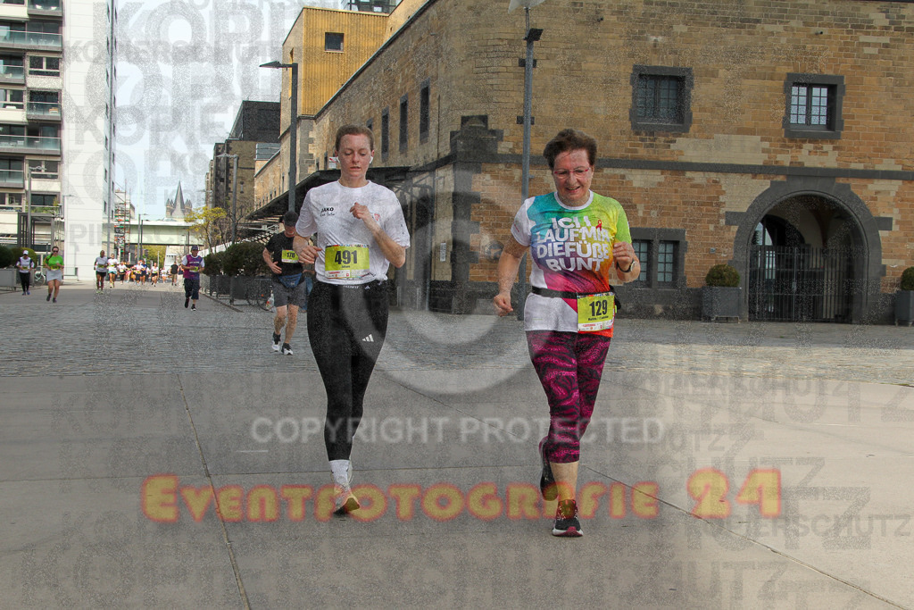 250920_1334_EV4_6085 | Sportfotografie im Rhein-Sieg Kreis, Köln, Bonn, NRW, Rheinland Pfalz, Hessen, etc. Unser Tätigkeitsfeld umfasst den Laufsport vom Volkslauf über den Marathon, Duathlon, Triathon bis zum Ultralauf wie Kölnpfad Ultra oder Schindertrail.