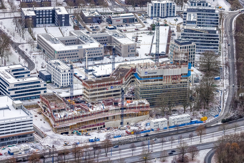 Dortmund221201772 | Luftbild, Winterliche schneebedeckte Stadtkrone-Ost Baustelle und Neubau, Neubau Direktion Continentale, am Kreuz Westfalendamm B1 und B236, Wambel, Dortmund, Ruhrgebiet, Nordrhein-Westfalen, Deutschland