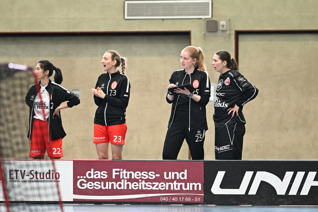 Floorball I Frauen I Saison 2023-2024 I 1. Frauen Floorball-Bundesliga I Playoffs 3. Spieltag I ETV Lady Piranhhas Hamburg - Dümptener Füchse | Der Sportfotograf. - Realisiert mit Pictrs.com