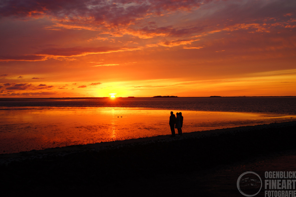 August_k | Björn Thiemann; Ogenblick.de; Fotografie; Photograph; Landscape, Pellworm, Schleswig-Holstein; Inselfotograf; Inselfotografien; Wattenmeer; National-Park; Naturschutzgebiet; Leuchtturm; Lighthouse; Leinwandbilder; Kalender; Pellworm Kalender;  - Realisiert mit Pictrs.com