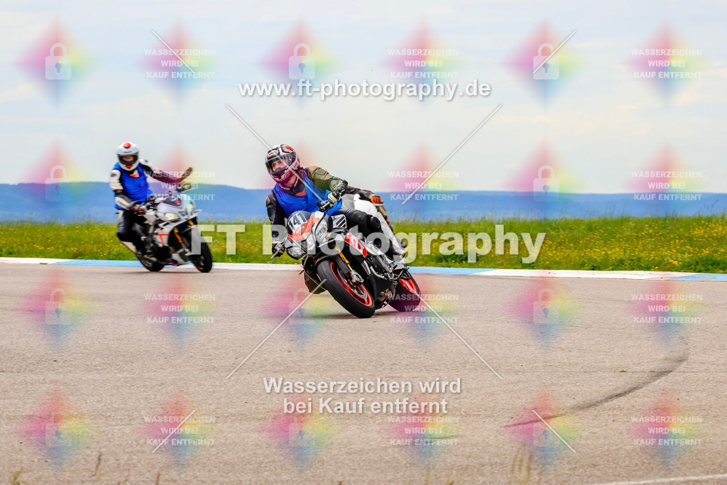 MotoTeam-3020 | Hier findet Ihr Bilder von Touristenfahrten auf der Nürburgring Nordschleife oder von anderen Veranstaltungen die ich besucht habe. Viel Spass beim Durch Schauen 