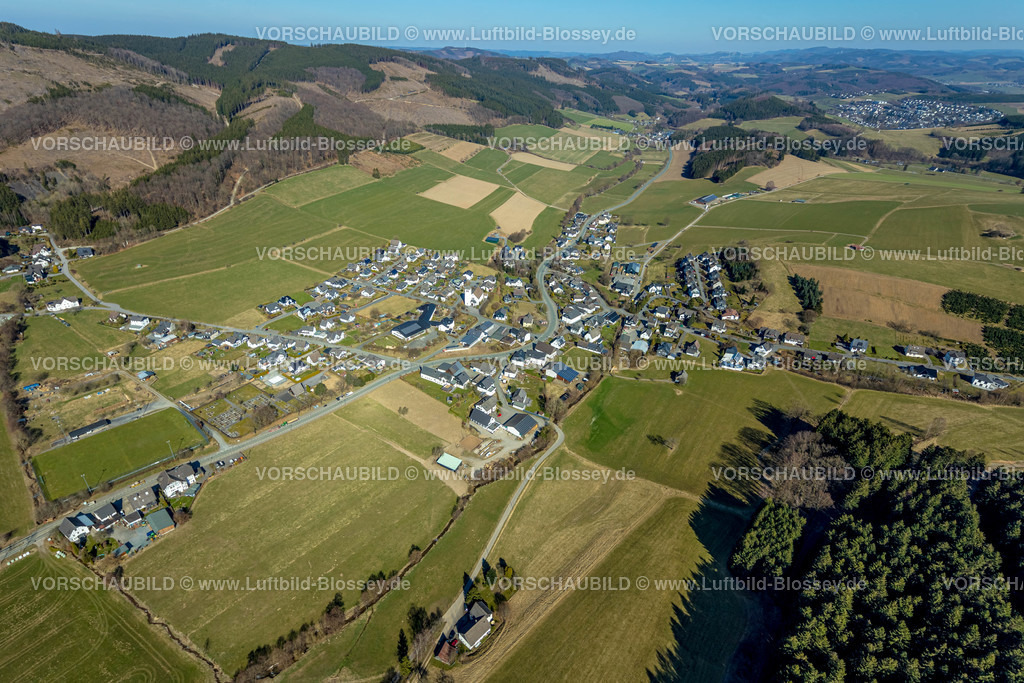 Eslohe220304020 | Luftbild, Ortsansicht Niedersalwey mit St. Sebastian Kirche und Schützenhalle, Niedersalwey, Eslohe, Sauerland, Nordrhein-Westfalen, Deutschland