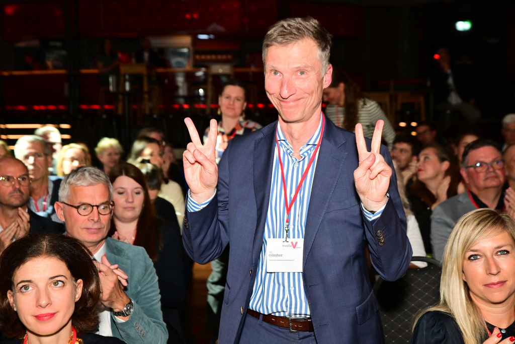 0295Media_V_Award_2025_Foto_Stefan_Wernz | Fotograf Köln - Realisiert mit Pictrs.com