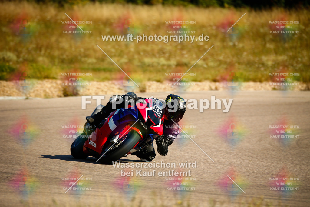 _MOT8563 | Hier findet Ihr Bilder von Touristenfahrten auf der Nürburgring Nordschleife oder von anderen Veranstaltungen die ich besucht habe. Viel Spass beim Durch Schauen 