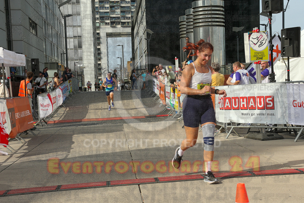 250920_1536_EX1_0171 | Sportfotografie im Rhein-Sieg Kreis, Köln, Bonn, NRW, Rheinland Pfalz, Hessen, etc. Unser Tätigkeitsfeld umfasst den Laufsport vom Volkslauf über den Marathon, Duathlon, Triathon bis zum Ultralauf wie Kölnpfad Ultra oder Schindertrail.