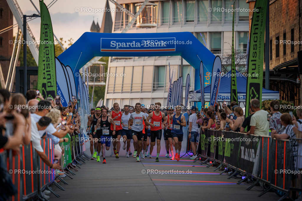 Sparda-Bank Altstadtlauf Köln; Köln, 15.08.2025 | Impressionen vom Sparda-Bank Altstadtlauf Köln am 15.08.2025 in Köln (Nordrhein-Westfalen). 
