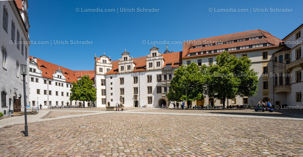 10049-13637 - Schloß Hartenfels in Torgau | Stockfoto und Bilderpool mit Bildmaterial aus Deutschland, dem Harz, Halberstadt, Quedlinburg, Wernigerode und weltweit. Qualitativ hochwertige und professionelle Fotos anschauen und kaufen. - Realisiert mit Pictrs.com