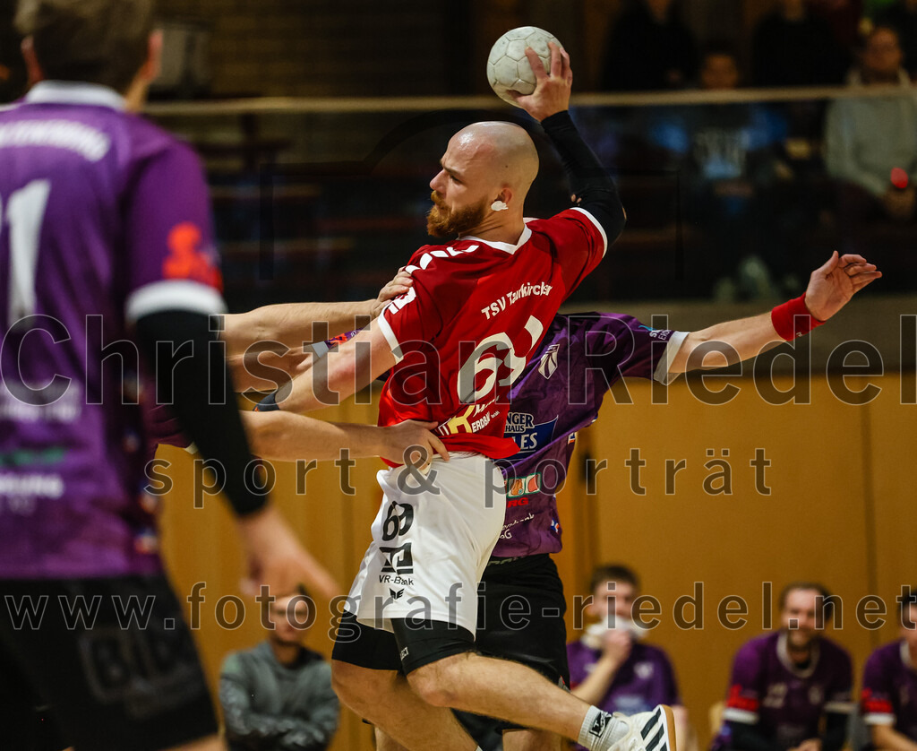 2024-10-20_092_SpVgg_Altenerding_II_gegen_TSV_Taufkirchen-Vils | Erding, Deutschland, 20.10.2024:Handball, Bezirksliga Männer Ost 2024 / 2025, 3. Spieltag, SpVgg Altenerding II gegen TSV Taufkirchen/Vils, Endergebnis: 15:20Andreas Rej (TSV Taufkirchen/Vils, #69)Foto: Christian Riedel / fotografie-riedel.net