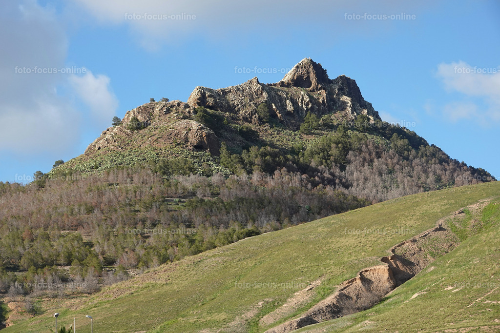 Basalt mountains | Basalt, adark, fine-grained, volcanic extrusive rock