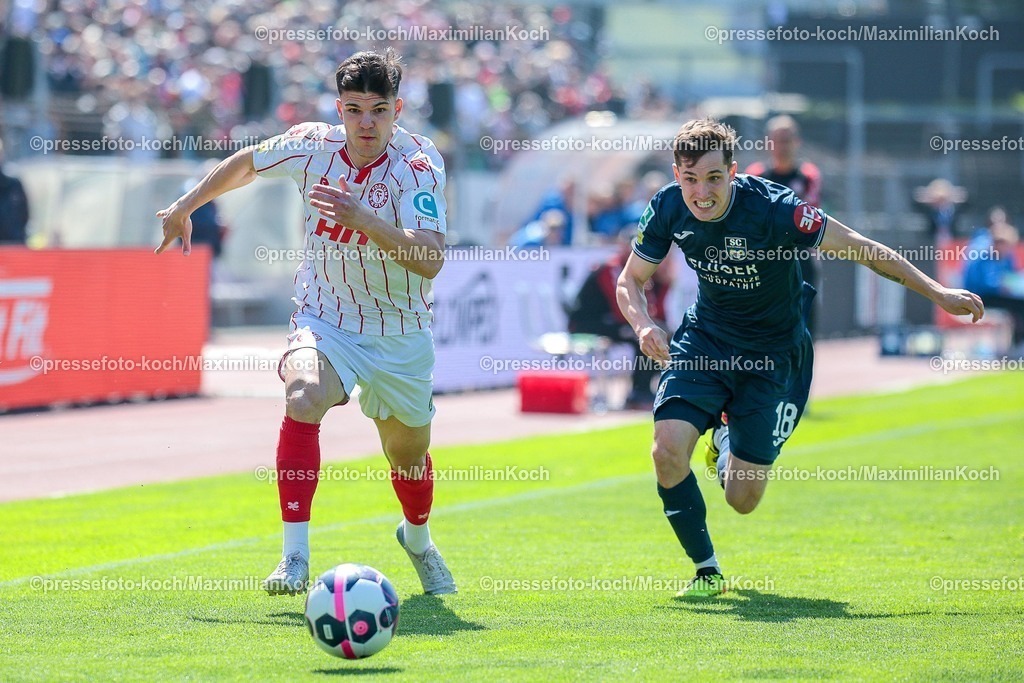 xSEFx25042601020 | 25.04.2026, xsefx, Fußball, RL West, Fortuna Köln - SC Wiedenbrück, 31. Spieltag, Südstadion, Saison 2025 2026: Timo Arnold Kondziella (SC Wiedenbrück 33) im Zweikampf gegen Nico Thier (SC Fortuna Köln 07)  DFB regulations prohibit any use of photographs as image sequences and or quasi-video. Photo: xSabinexEffgenxPressefotoKochx