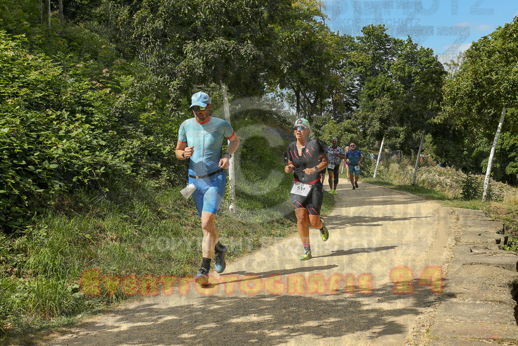 250824_1412_EX1_5363 | Sportfotografie im Rhein-Sieg Kreis, Köln, Bonn, NRW, Rheinland Pfalz, Hessen, etc. Unser Tätigkeitsfeld umfasst den Laufsport vom Volkslauf über den Marathon, Duathlon, Triathon bis zum Ultralauf wie Kölnpfad Ultra oder Schindertrail.