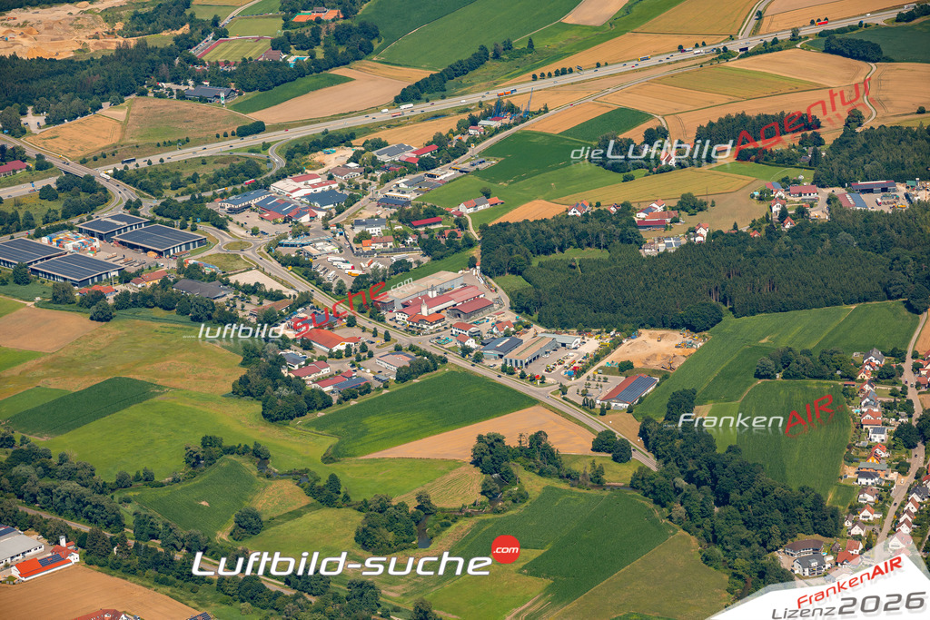 Das Luftbild zeigt : Lindl Dasing - Die Luftaufnahme wurde 2024 vom UL-Flugzeug aus erstellt ( keine Drohne ) - Hochauflösende Luftaufnahme - Für grossformatige Ausdrucke geeignet. Die Geschenkidee !Mit Lizenz und Bildrechte bestellbar