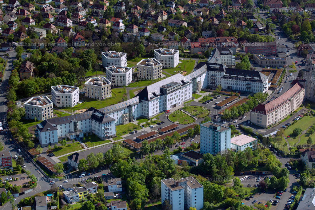 3701218 | Wohnanlage Mönchberg Park, Würzburg, Firmengruppe Riedel BauSilbersteinstraße 497424 SchweinfurtTelefon 09721 676-0Telefax 09721 676-110Email: info@riedelbau.de