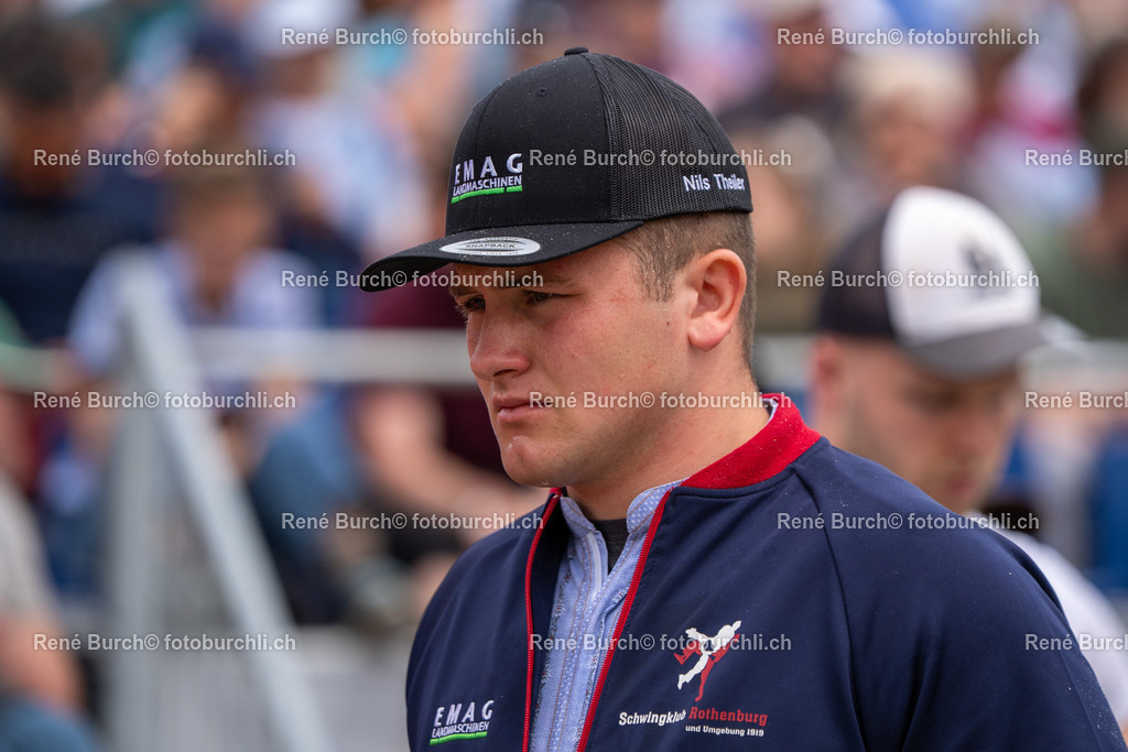 BUR02624 | René Burch leidenschaftlicher Fotograf aus Kerns in Obwalden.  Hier finden sie Sport, Landschaft und Natur Fotografie.
 - Realisiert mit Pictrs.com