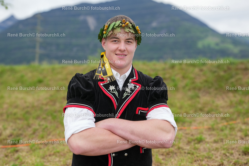RB-03400 | René Burch leidenschaftlicher Fotograf aus Kerns in Obwalden.  Hier finden sie Sport, Landschaft und Natur Fotografie.
 - Realisiert mit Pictrs.com