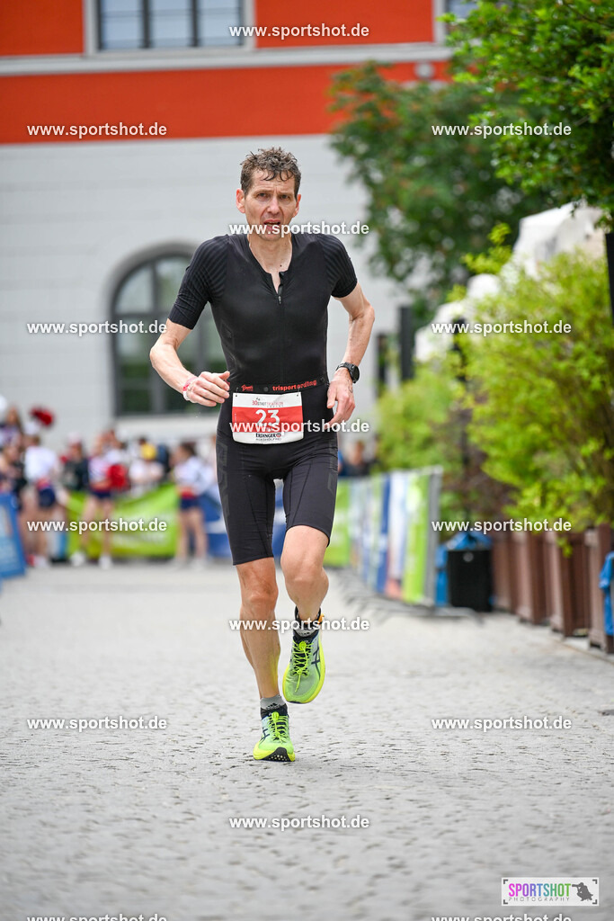 SZI_6190 | Stadttriathlon Erding 2025. #yourpictrs #sportshot_your_pictrs @Sportshotphotography #stadttriathlonerding Copyright: www.sportshot.de